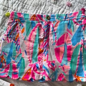 Beautiful Lilly Pulitzer skort! Worn once.